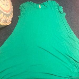 Green boutique dress with pockets